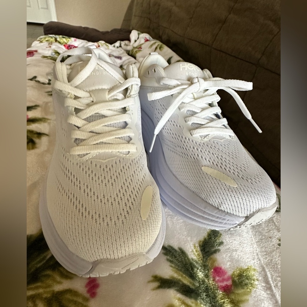Hoka bondi 8 Women's White Athletic Shoes